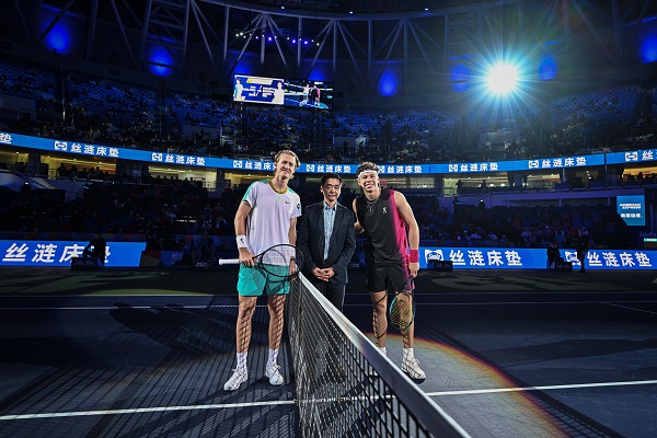 光菲律宾在 光菲律宾在