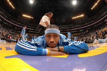 伦在关键时 伦在关键时