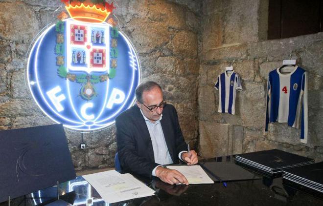 同时也让人 同时也让人